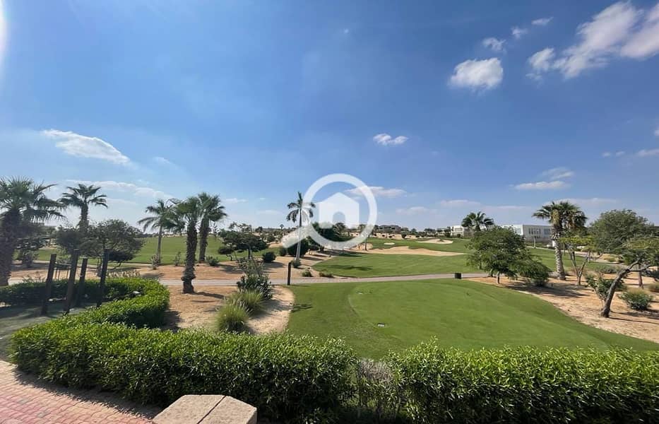 Luury villa on golf in Golf Views Palm Hills next to New Giza and The Crown - Ansicht 3