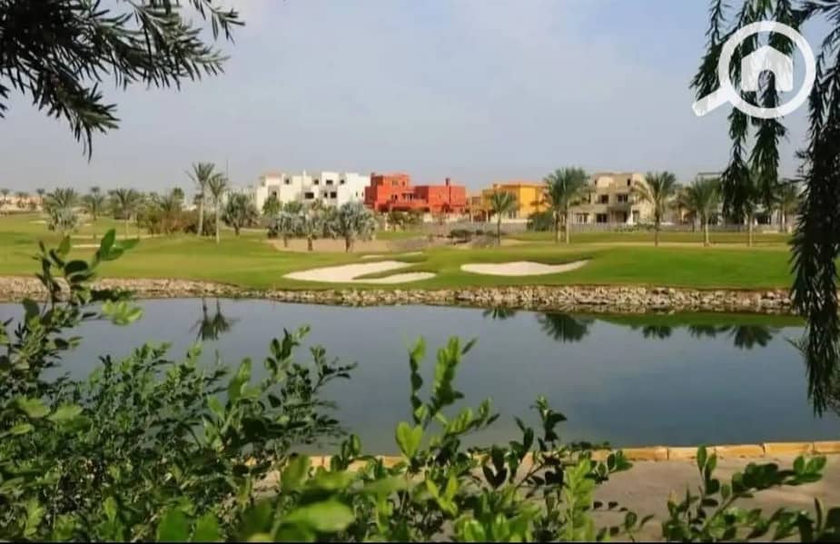 Luury villa on golf in Golf Views Palm Hills next to New Giza and The Crown - Ansicht 4