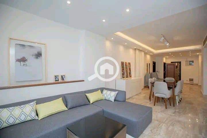 Luxury ultra super deluxe furnished apartment for rent in Stanley with direct sea view – pohled 2