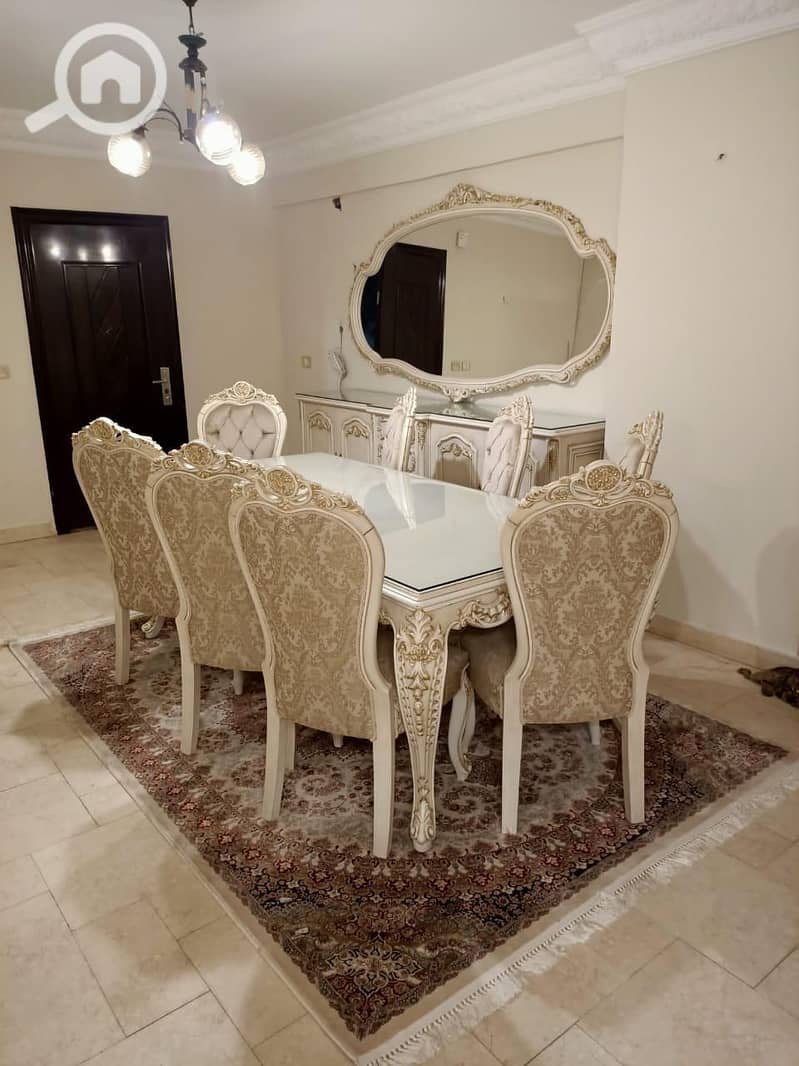 For those who desire luxury and elegance - a furnished luxury apartment for rent, 140 sqm, in a prime location on Fawzy Moaz Street in Smoha. - Mehr
