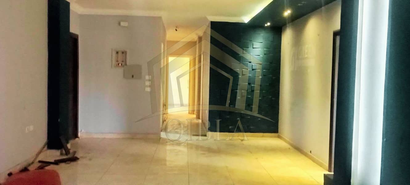 Residential 4BR Ground Floor Apartment with Private Garden - District 8 Sheikh Zayed (23k EGP) - Widok 4