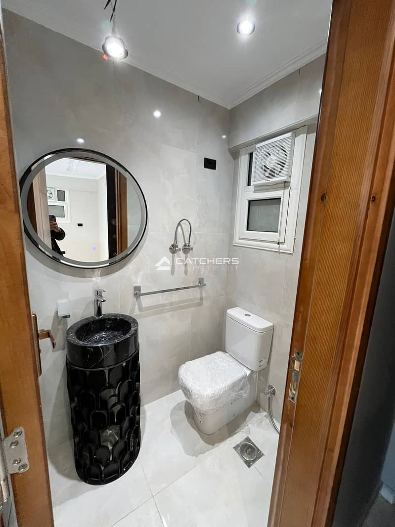 RTM Fully Finished | 2BR + Garden | The Address East New Cairo | Cash Only - Widok 4