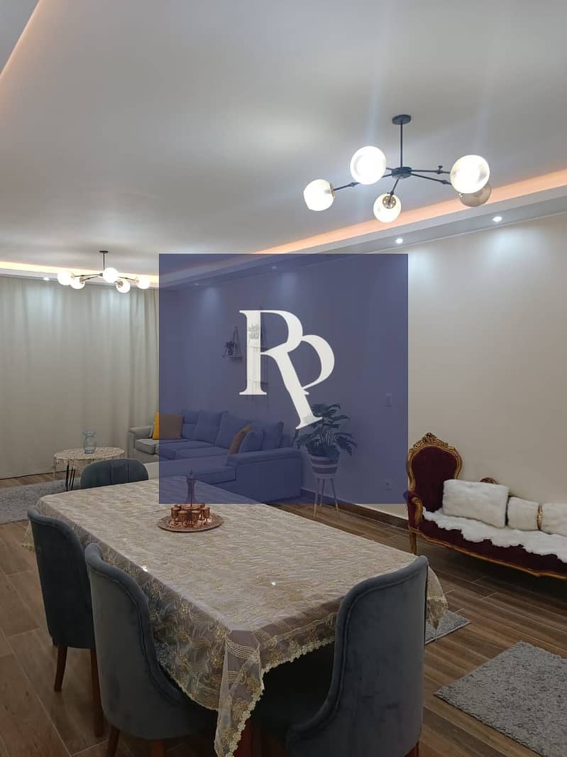 Enjoy living in a luxurious compound with a distinguished location in New Cairo, with a furnished apartment ready for immediate occupancy. - Widok 4
