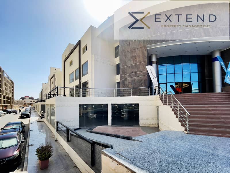 At the lowest price per meter in the heart of 6th of October on the central axis, a shop for rent with an area of 90 m in a strategic location with a large daily foot traffic, suitable for various activities and with a facade. - Widok 6
