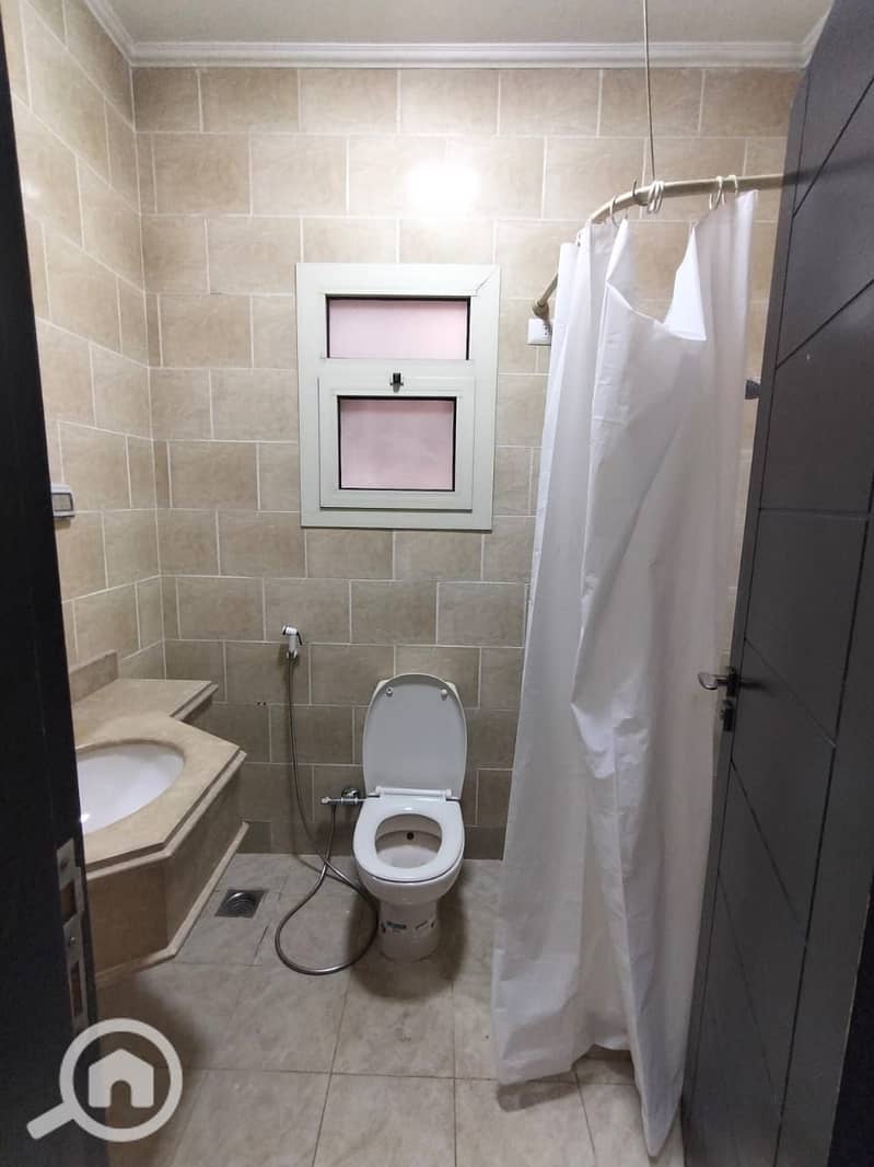 4 368250. jpg