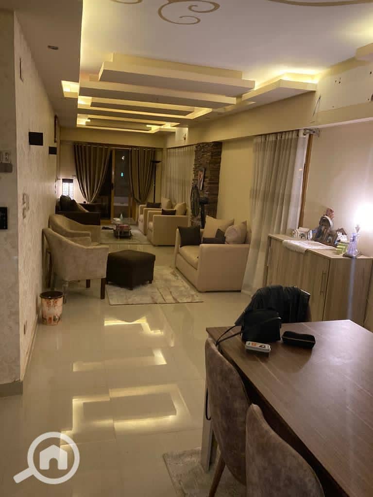 For sale – an apartment in a prime location in the 10th district of Sheikh Zayed, directly opposite Spana Plaza. A vibrant location close to all services, malls, and main roads. - Ansicht 3