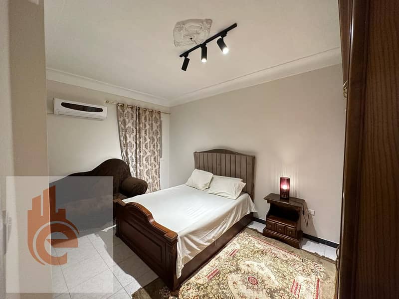 Furnished apartment 110 m / air-conditioned / for rent in Smouha - Więcej