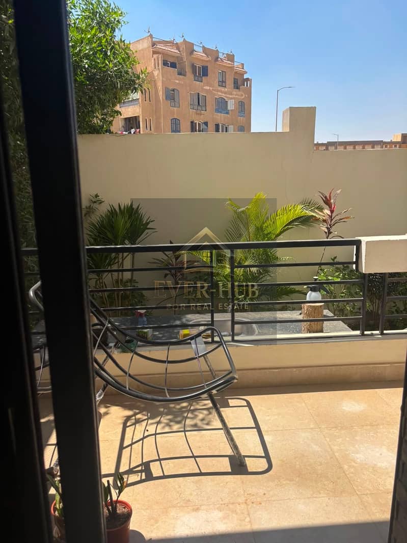 Ground Floor Apartment with Private Garden for Sale in Tala Compound – 6th of October City - Więcej