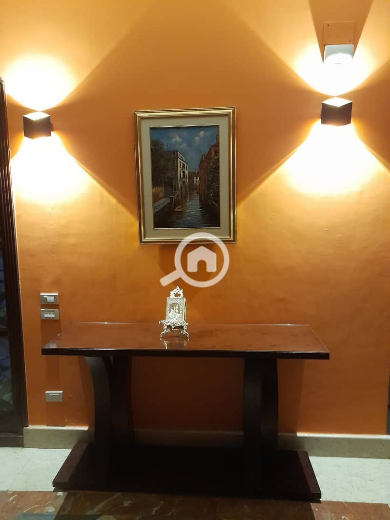 Furnished ground duplex with a garden for rent in the first neighborhood in New Cairo, modern and contemporary furniture. - Mehr
