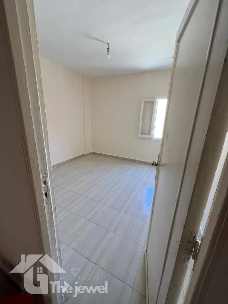 Apartment for Sale | 65 SQM | 2nd Floor | Super Lux | Fully Paid | Green Contract | First Settlement | New Cairo - Widok 4