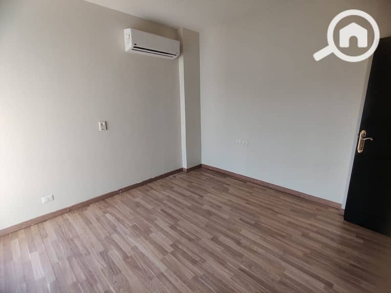 Apartment for rent with 4 ACs in The Address Compound Sheikh Zayed - Widok 5