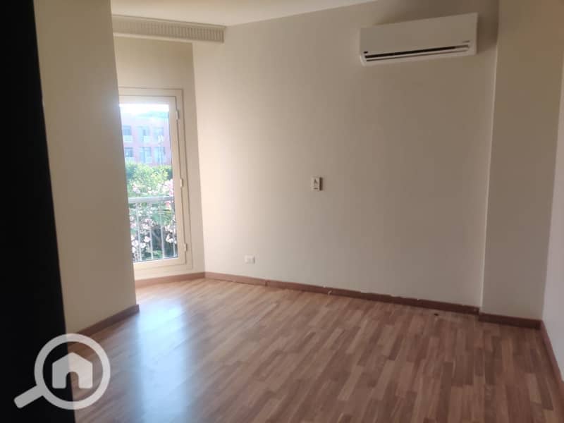 Apartment for rent with 4 ACs in The Address Compound Sheikh Zayed - Widok 6