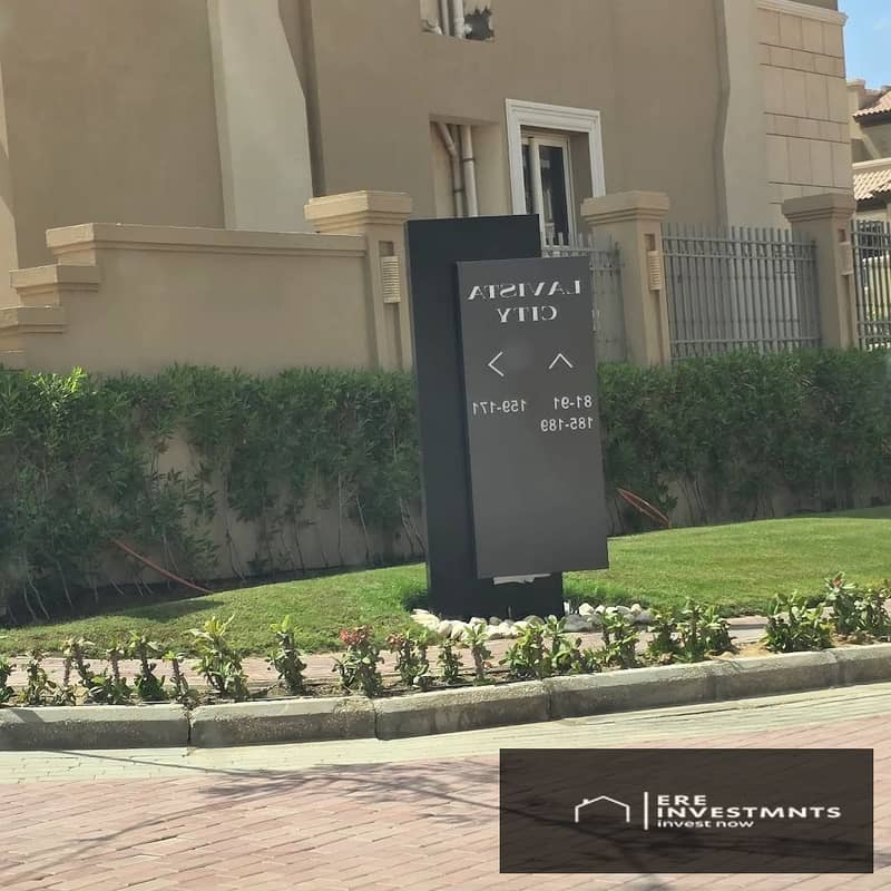 Ready to deliver Twin house villa in very prime location and best price for sale in La Vista City New Capital - Ansicht 5