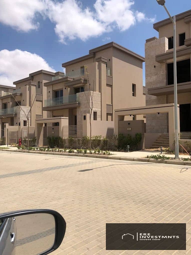 Ready to deliver Twin house villa in very prime location and best price for sale in La Vista City New Capital - Mehr