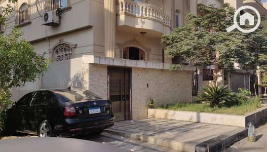 4 Bedroom Flat for Sale in New Cairo, Cairo - c755110c-7d41-404b-9a69-8445d5413627. jpg 4 Bedroom Flat for Sale in New Cairo, Cairo - c755110c-7d41-404b-9a69-8445d5413627. jpg