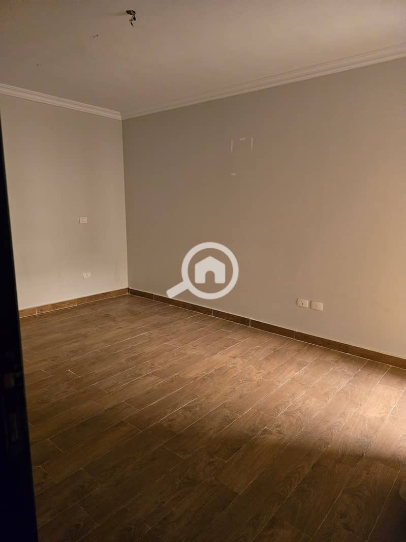 For sale, an apartment in Jannah compound, New Cairo, first occupancy, at the end of the American University Street and Al-Teseen, and steps away from La Vista. - Widok 6