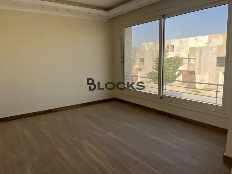 Twin House 1st use 405m for rent in The Crown – Palm Hills - Mehr