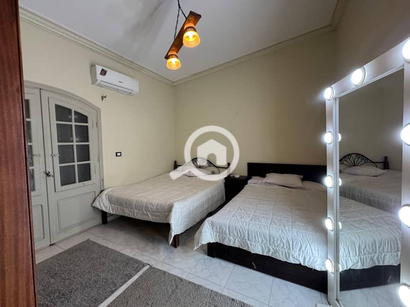 For sale in Marina 6, a villa on the first row of a rocky lake. - Ansicht 5