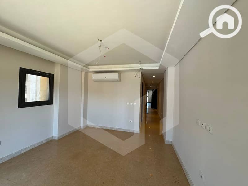 Apartment for sale with installments with Kitchen Cabinets & ACs in a Prime Location Ready To Move in Zed Towers, Ora, El Sheikh Zayed – pohled 6