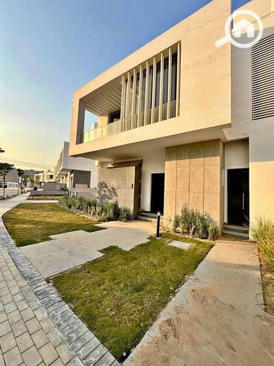 5 Bedroom Villa for Sale in 6th of October, Giza - 617610929_2586000125114171_844064756959184802_n (1). jpg 5 Bedroom Villa for Sale in 6th of October, Giza - 617610929_2586000125114171_844064756959184802_n (1). jpg