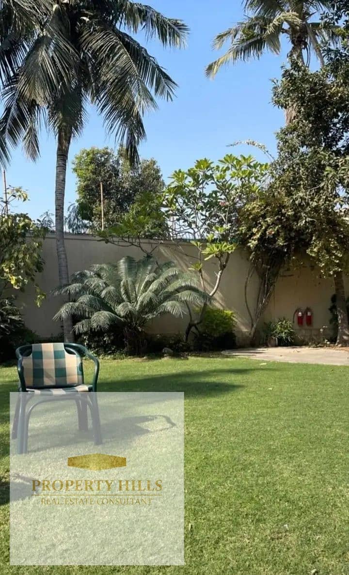 20% Discount RTM Fully Finished Ultra Super Lux Standalone Villa in Azzar Compound, offered at a special price for a quick sale. Serious buyers only. - Ansicht 5