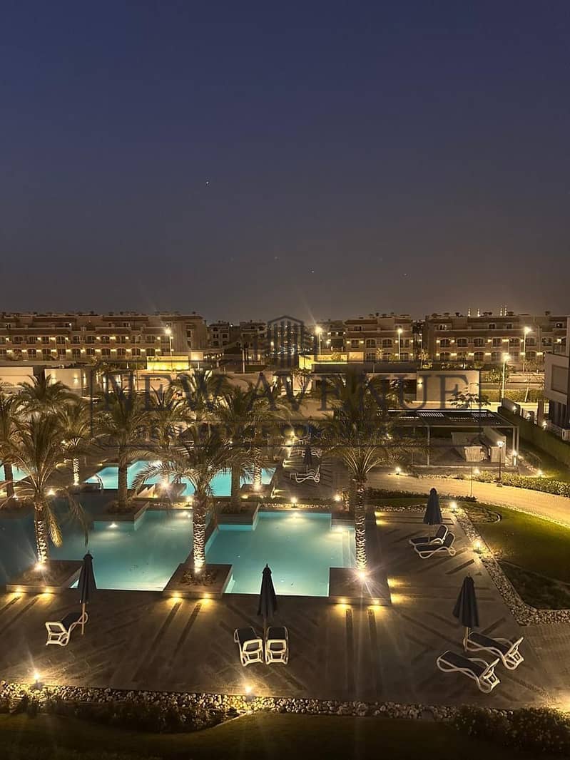 rare unit -ready to move- prime location overlooking landscape with downpayment and installments- bahary - town house for sale in patio2 - New Cairo - Ansicht 6