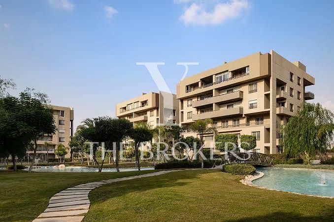 An exceptional opportunity to own a premium twin house with a direct lake view in one of the most sought-after communities in New Cairo - Widok 6