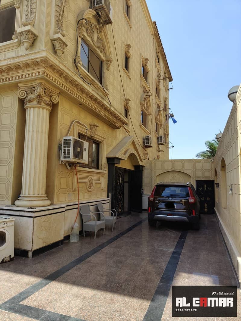 Villa for sale in West Somed, super deluxe, independent apartments - Ansicht 4