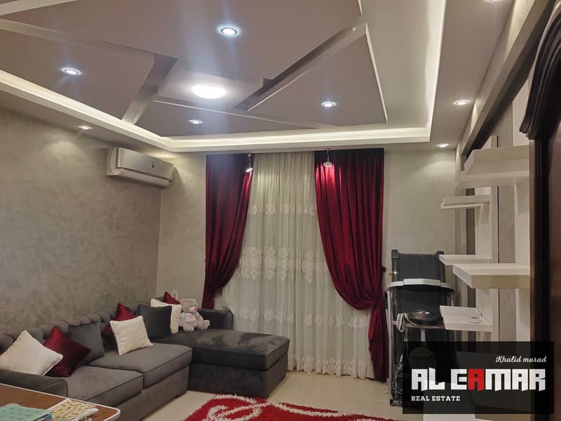 Villa for sale in West Somed, super deluxe, independent apartments - Mehr