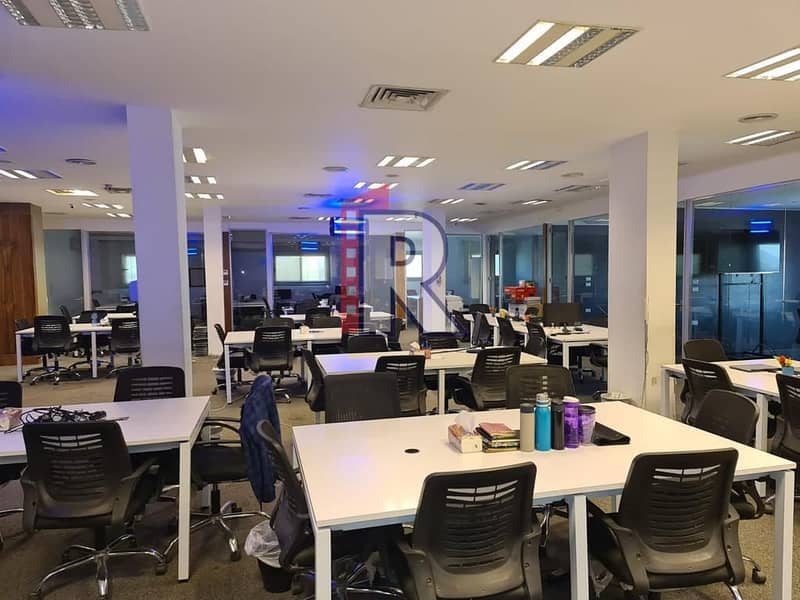 Office for rent, 1000 square meters, air-conditioned, directly on the ring road. – pohled 6