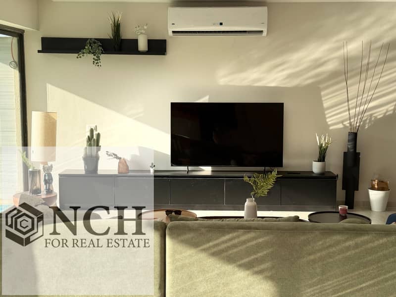 Luxury Furnished Apartment with Private Pool & Garden for Rent in Lake View Residence Experience a unique level of luxury and privacy - Więcej