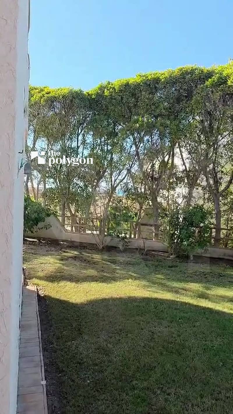 2 06_garden. jpg