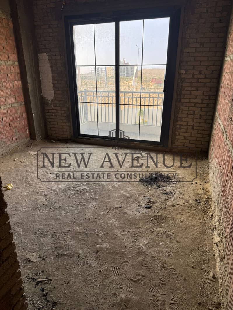 Townhouse corner Ready to move with a very prime location in the marq gardens in new cairo - Ansicht 5