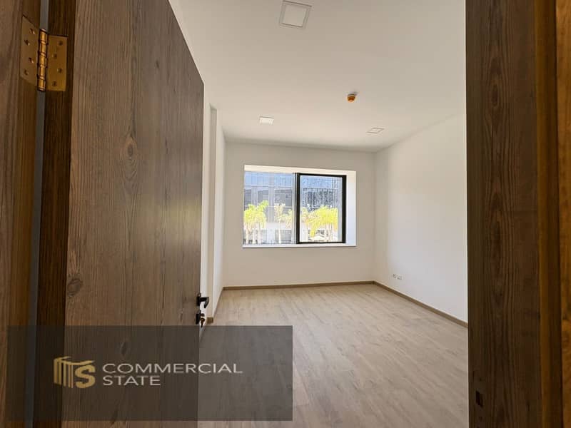 Finished Office at Lake Town 60m for Rent -New Cairo - Bild 3