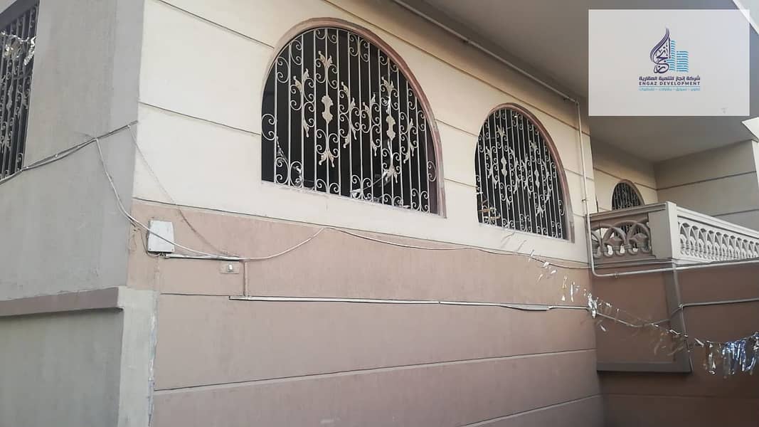 Ground floor apartment of 220m with a private garden - Widok 4