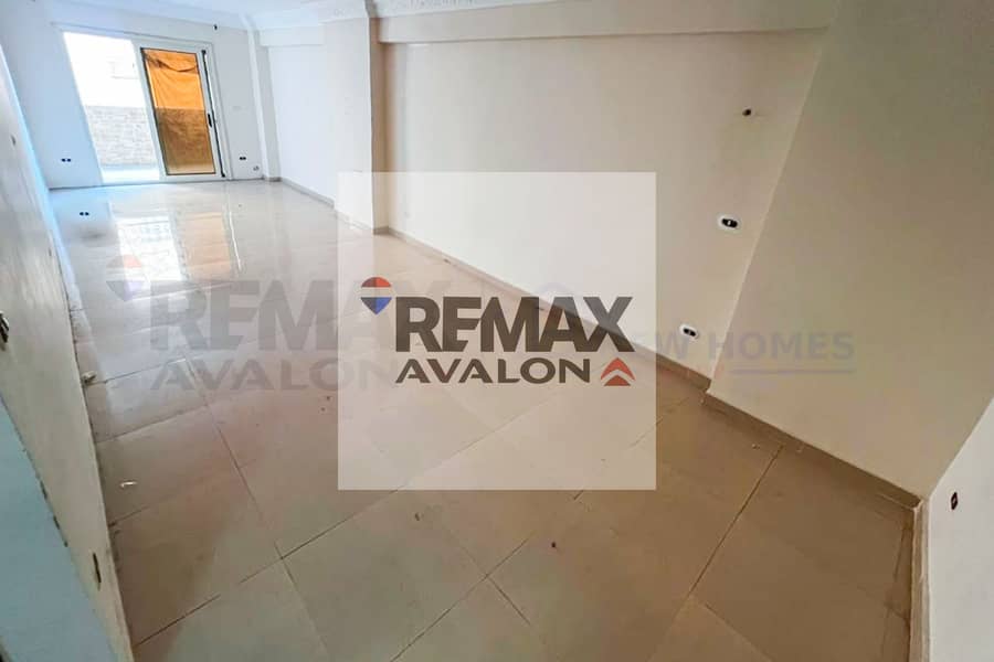 180m apartment for sale in Kilo Petre Al-Sughra, 3 rooms and a reception, 34 square meters, floor 2 - Ansicht 5