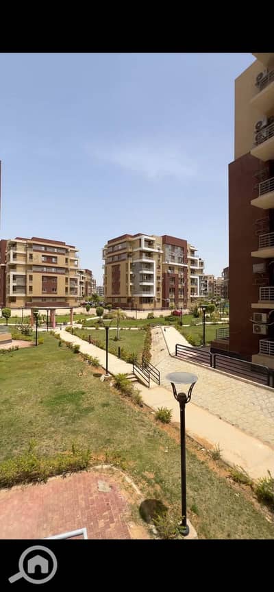 3 Bedroom Flat for Sale in 6th of October, Giza - IMG_8398. jpeg