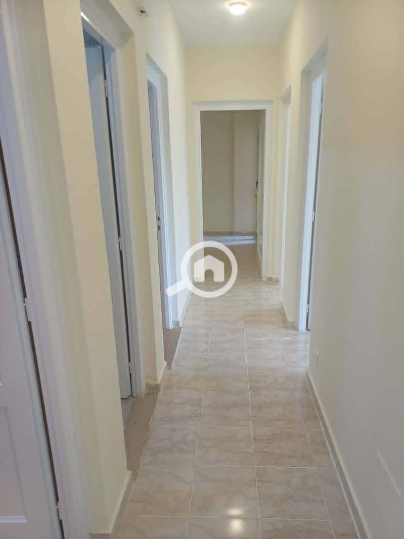 A great opportunity for living or investment in one of the most peaceful and desirable locations in Al Rehab. - Widok 3