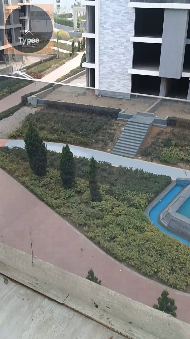 For sale, an apartment with the best level of finishing, immediate receipt with furniture and appliances, 162 meters, third floor and the best direct - Mehr
