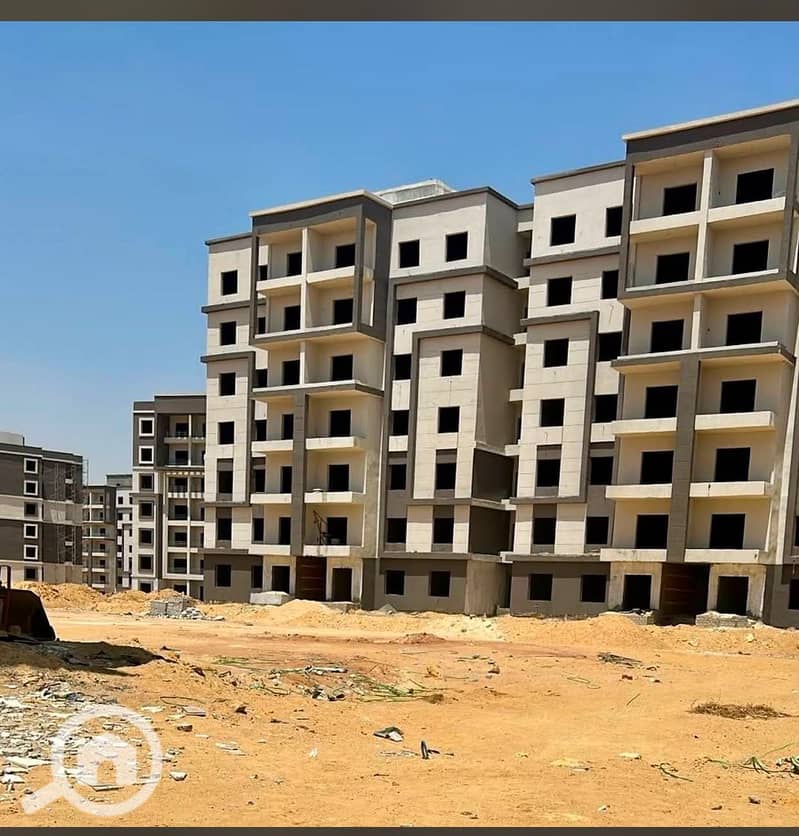 Ready-to-move, fully finished apartment for sale in Mayan East Cairo, opposite the entrance of El Shorouk City (Gate 2), directly in front of Open Air - Widok 5