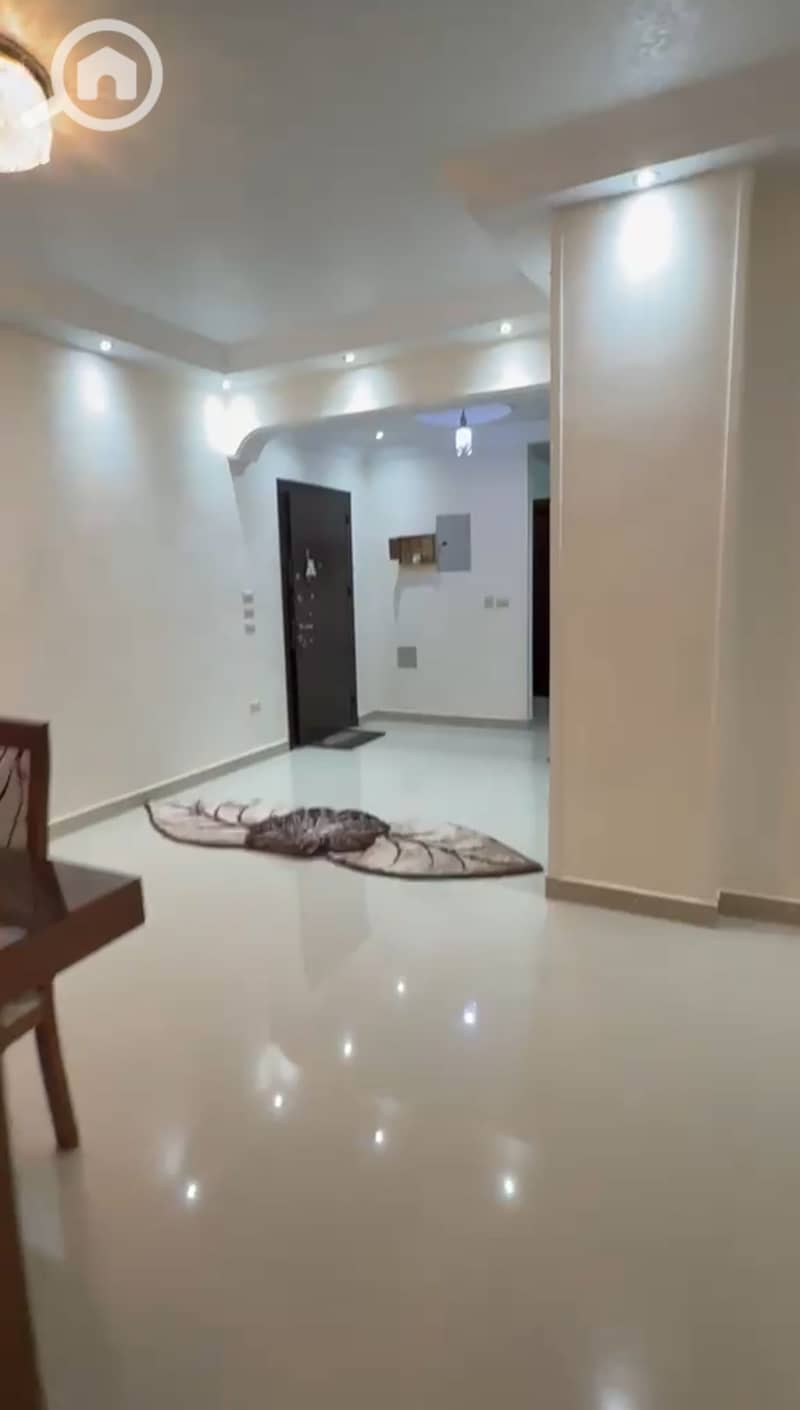Spacious 3-Bedroom Apartment for Sale in Banafseg Villas - Więcej