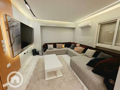 4 Bedroom Apartment for Sale in New Cairo, Cairo - a5ad6c3f-abc8-4583-901a-e84be2843233. jpg