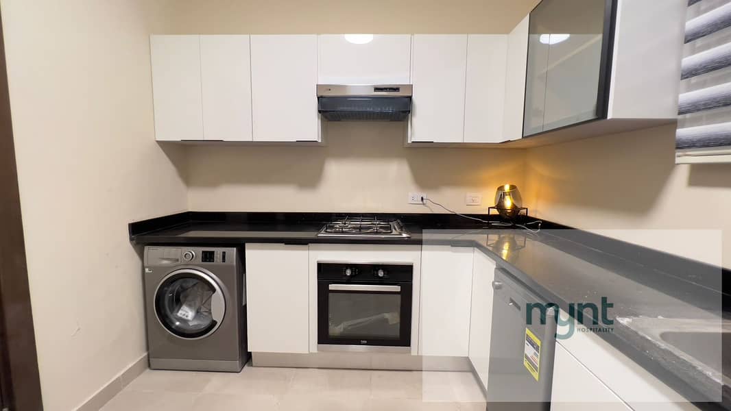 Furnished Apartment with 3 bedroom 90 Avenue - Więcej