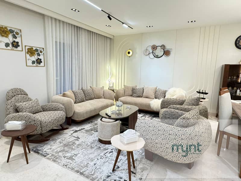 Water features view Fully Furnished Apartment in 90 Avenue - Ansicht 3