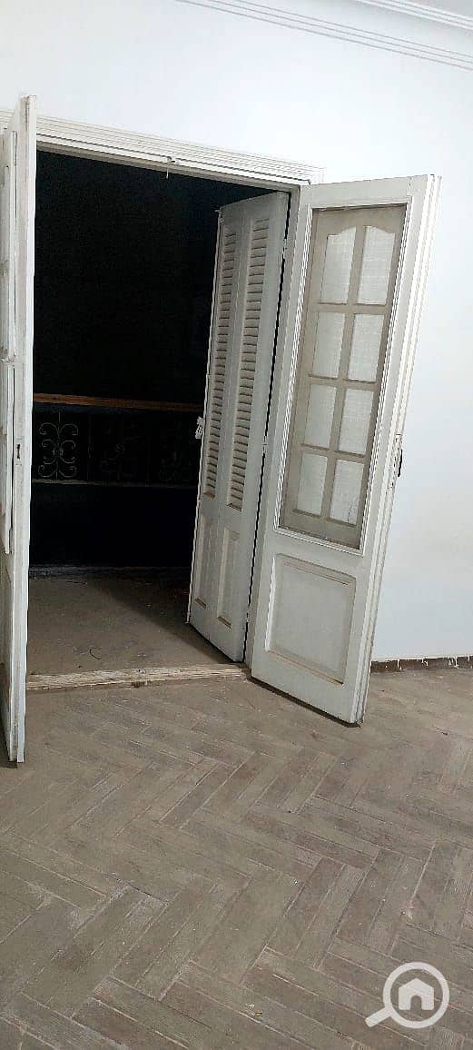 Apartment 170 square meters, first gate, area A, electricity meters - Aanzicht 4