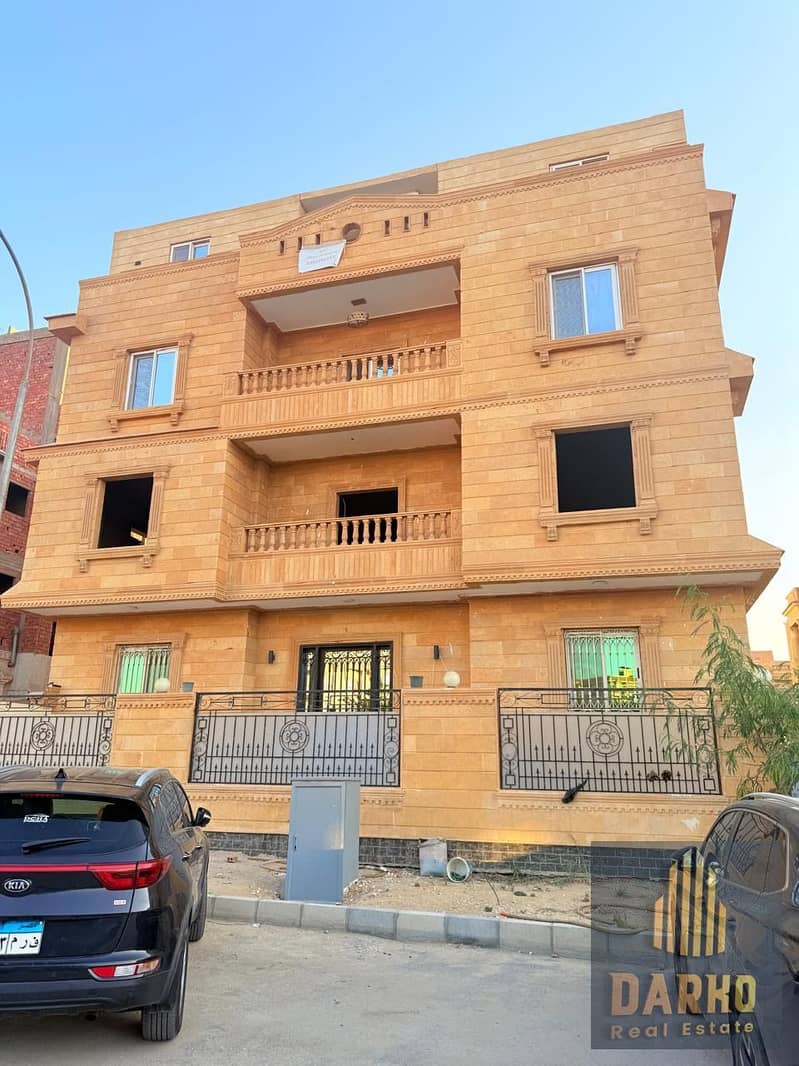 Apartment for sale, 340 meters, West Somid, ultra-super-luxurious, first occupancy, next to the bank complex, steps from the central axis, open view, - Ansicht 2