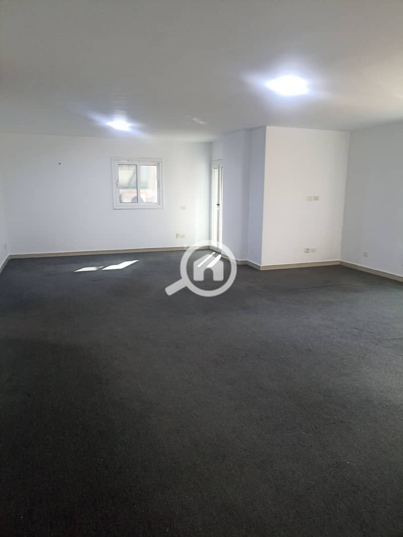 400 square meters super luxurious headquarters in a prime location on Al-Reissi Street in Safir, first administrative license with a balcony - Ansicht 6