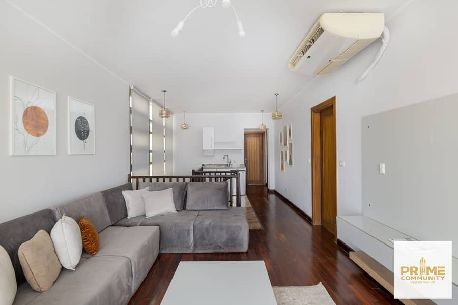 Townhouse fully finished and furnished ultra super lux with swimming pool for rent in Allegria SODIC west Zayed city - Więcej