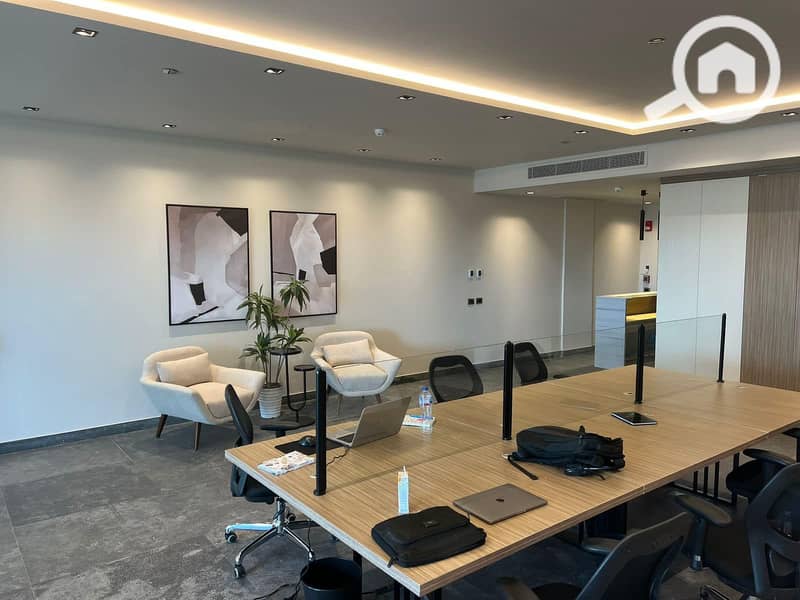 Finished Ready to move Office for sale in Beverlly Hills for sale - Więcej