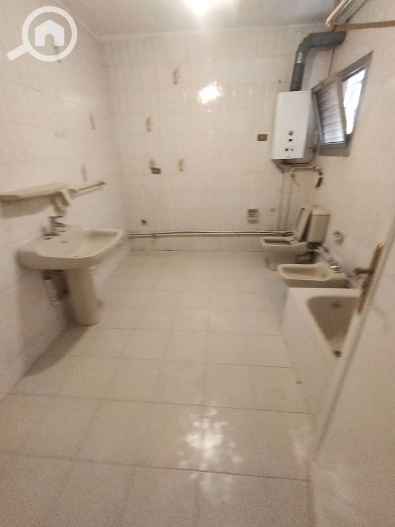 14 1000286451. jpg